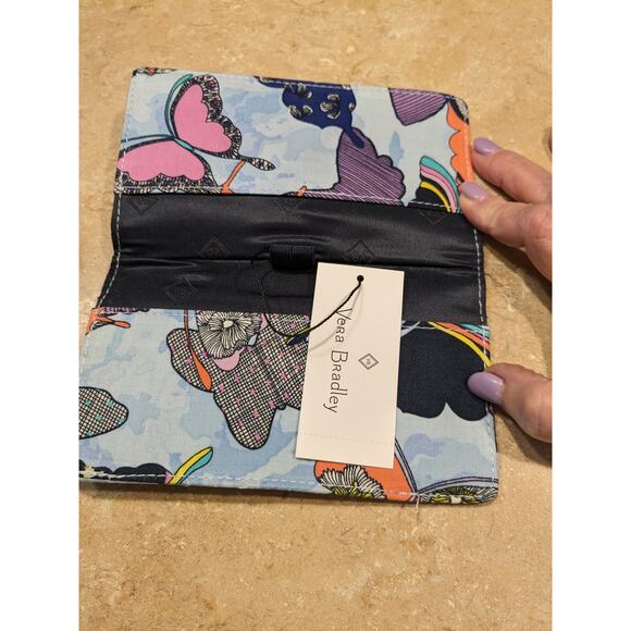 NWT Vera Bradley Checkbook Cover - Picture 2 of 4